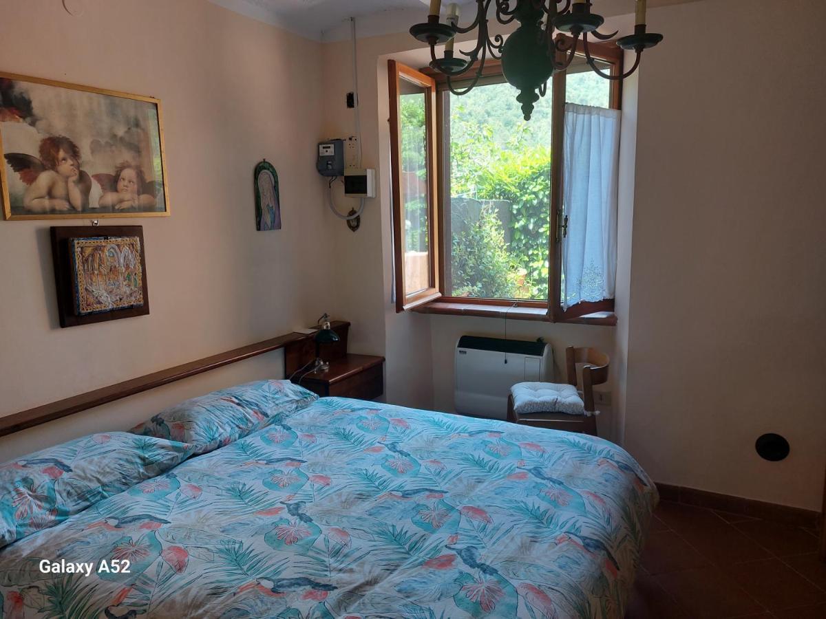 Al Lago Nel Verde Apartment Piediluco Exterior photo